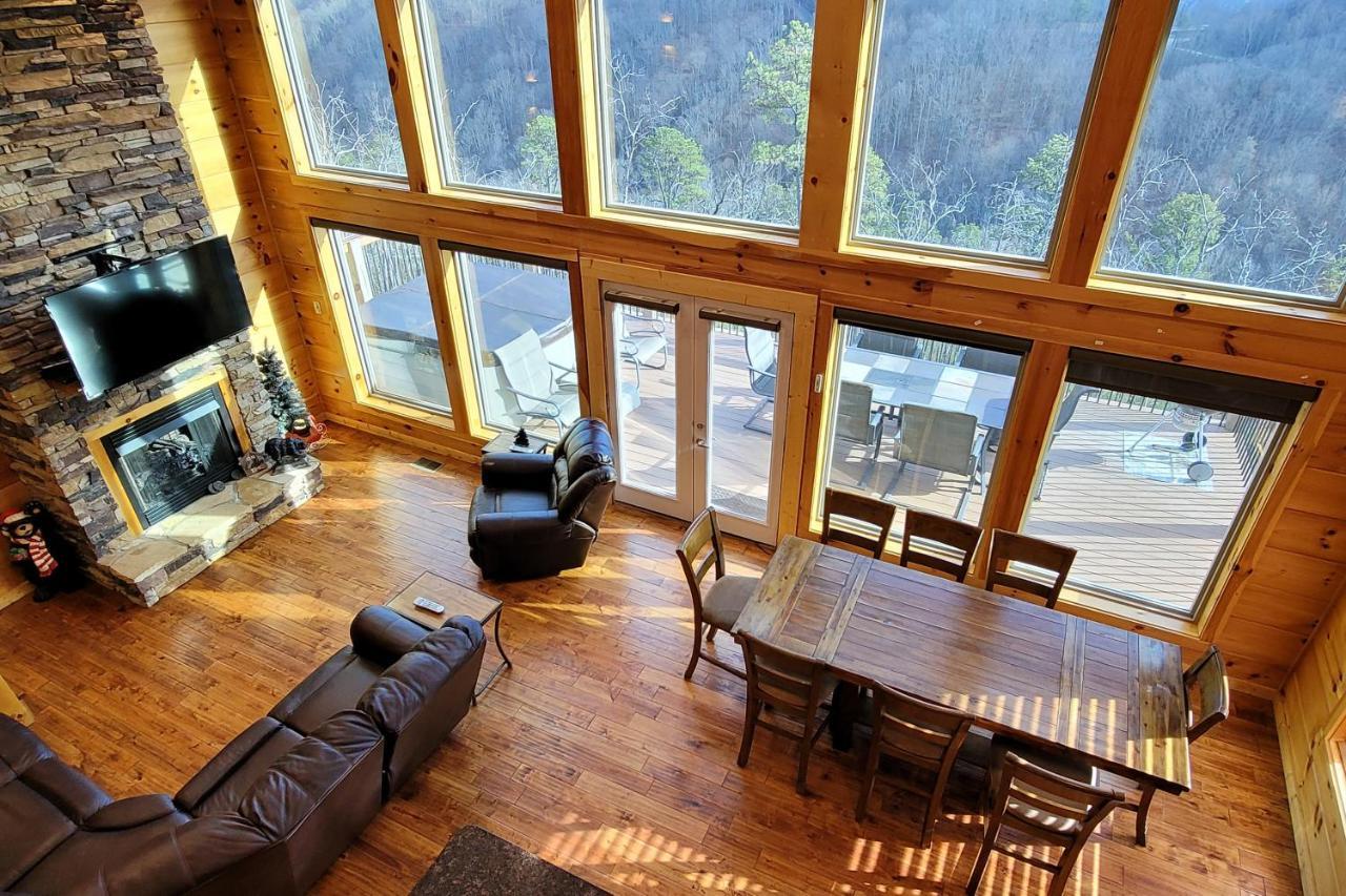 3 Bears Chalet 蓋特林堡 外观 照片